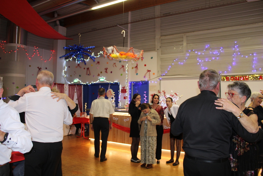 Repas réveillon Saint-Sylvestre 2023