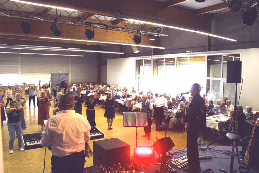 Club André POIGNY - Le Mans - Buffet printanier 2025