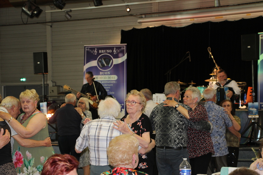 Club André POIGNY - Le Mans - Buffet printanier 2025